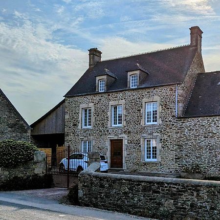 Les Jardins Des 3 Soeurs Villa Quettehou Exterior photo
